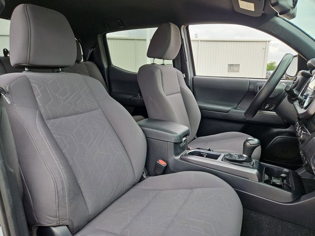 Used 2019 Toyota Tacoma TRD Off-Road RWD image 17