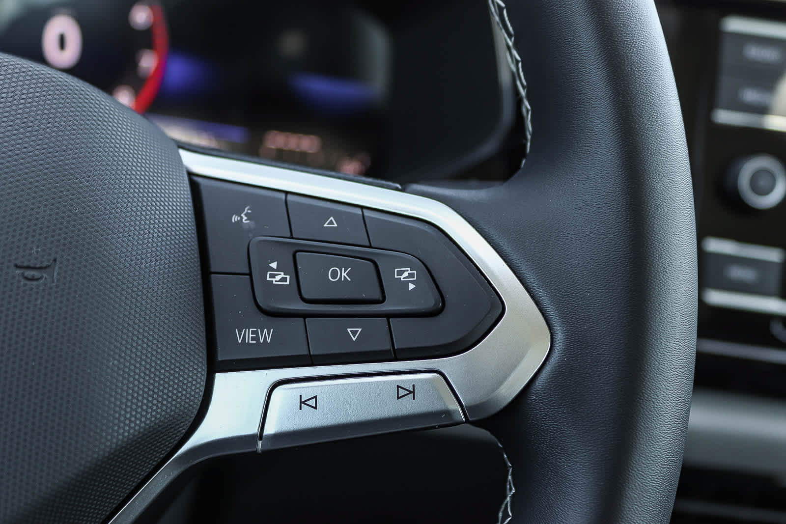 Certified 2023 Volkswagen Taos S FWD image 23