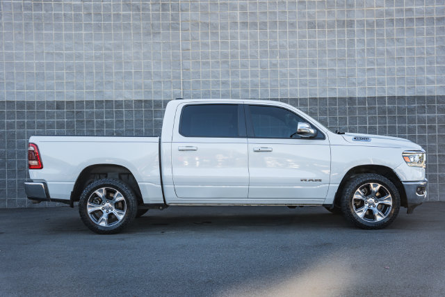 Used 2023 RAM 1500 Laramie AWD/4WD image 4