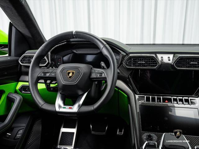 Used 2024 Lamborghini Urus S AWD/4WD image 32