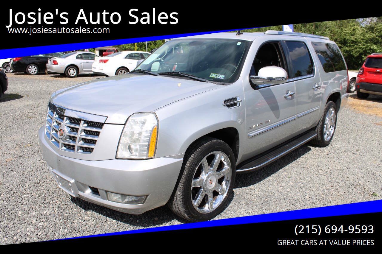 Used 2013 Cadillac Escalade ESV Luxury AWD/4WD image 1