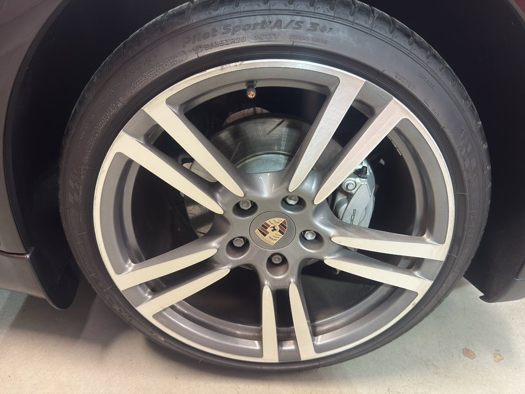 Used 2010 Porsche Panamera S RWD image 36