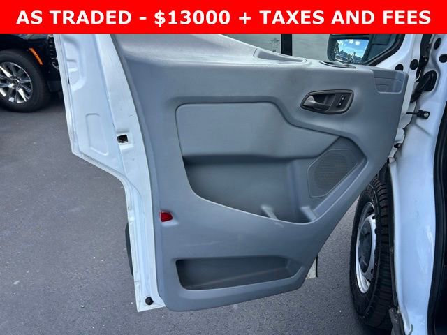Used 2016 Ford Transit 250 130 Low Roof RWD image 11