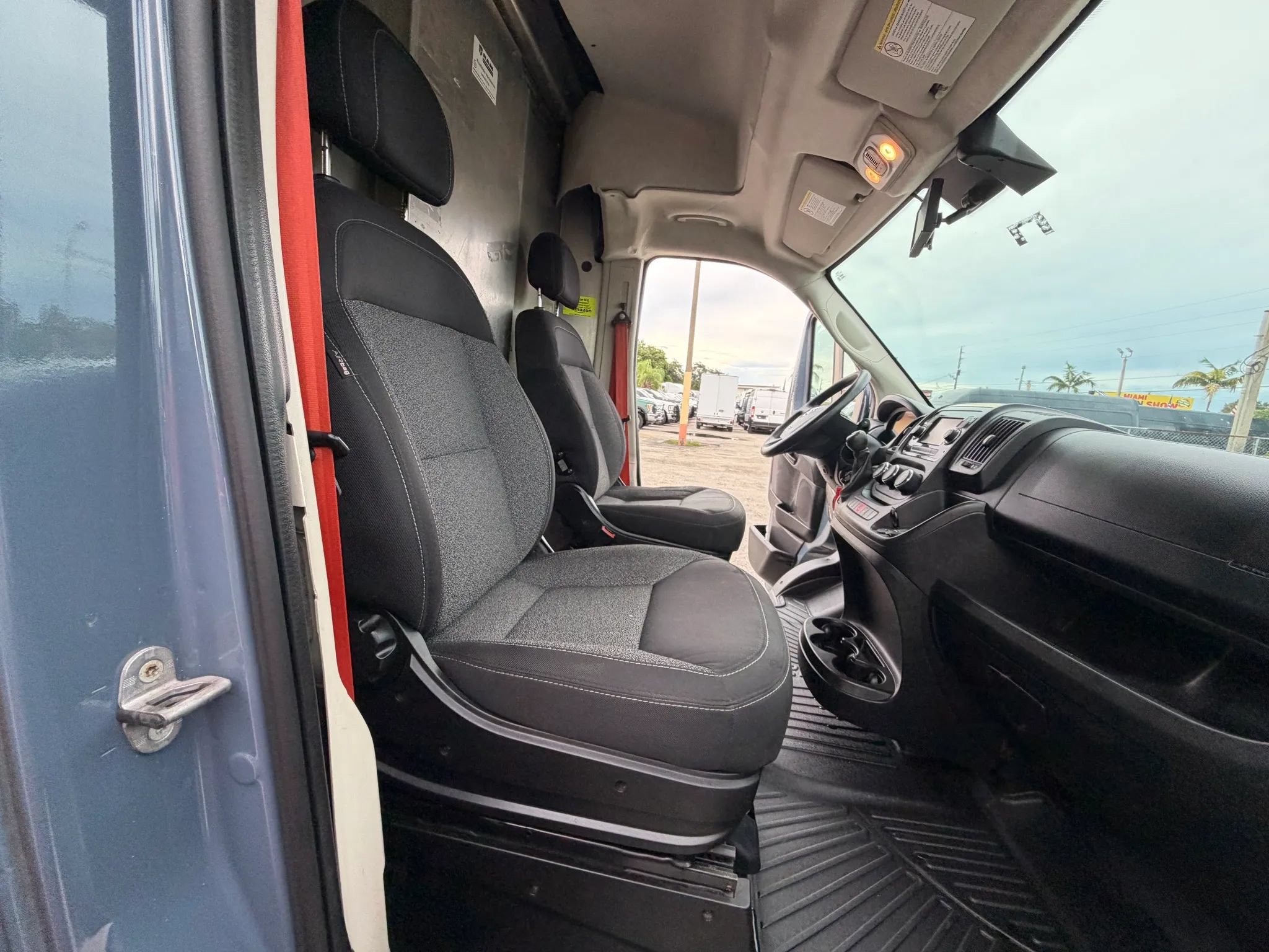 Used 2020 RAM ProMaster 3500 FWD image 19