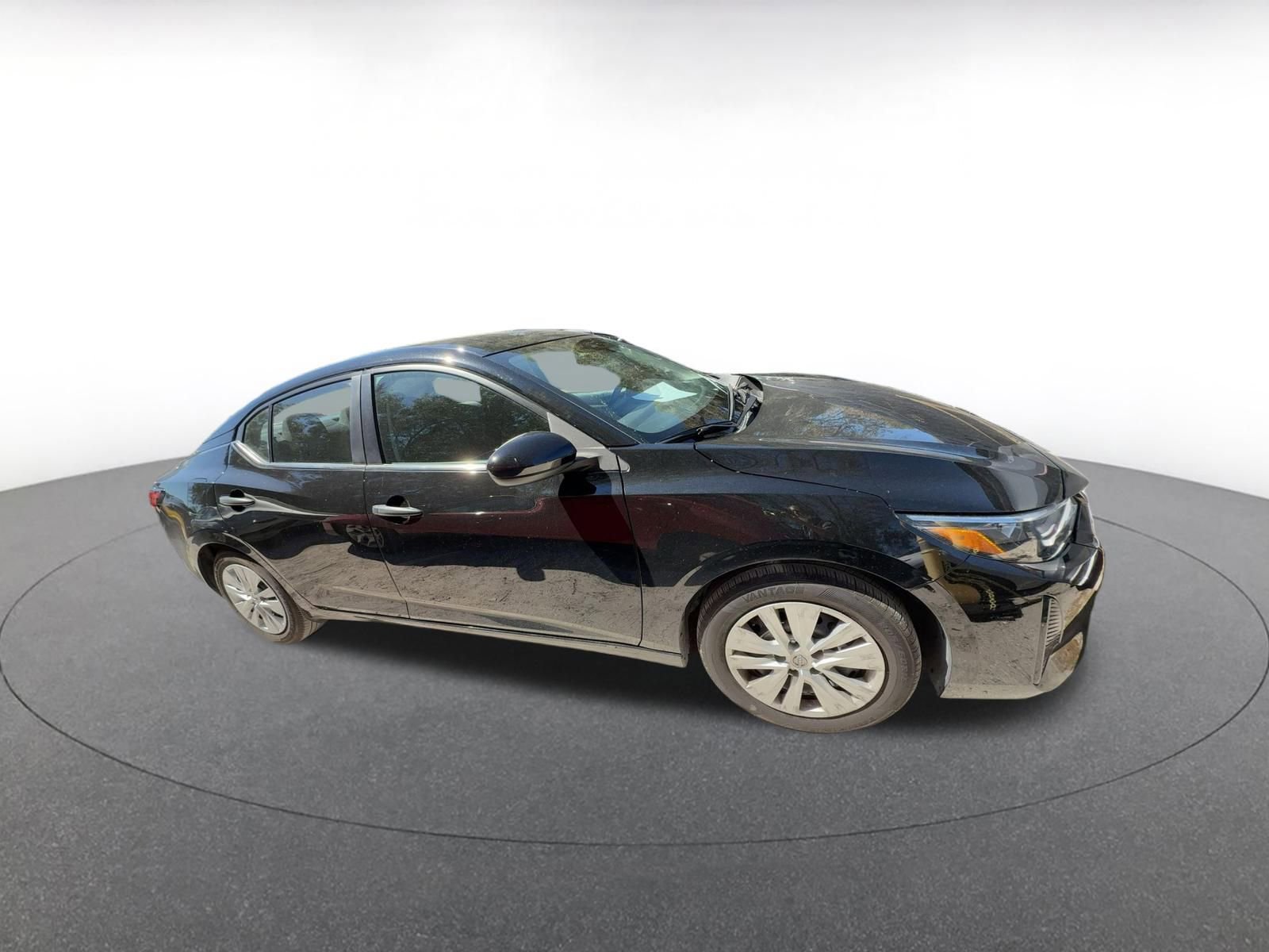 Used 2025 Nissan Sentra S image 6