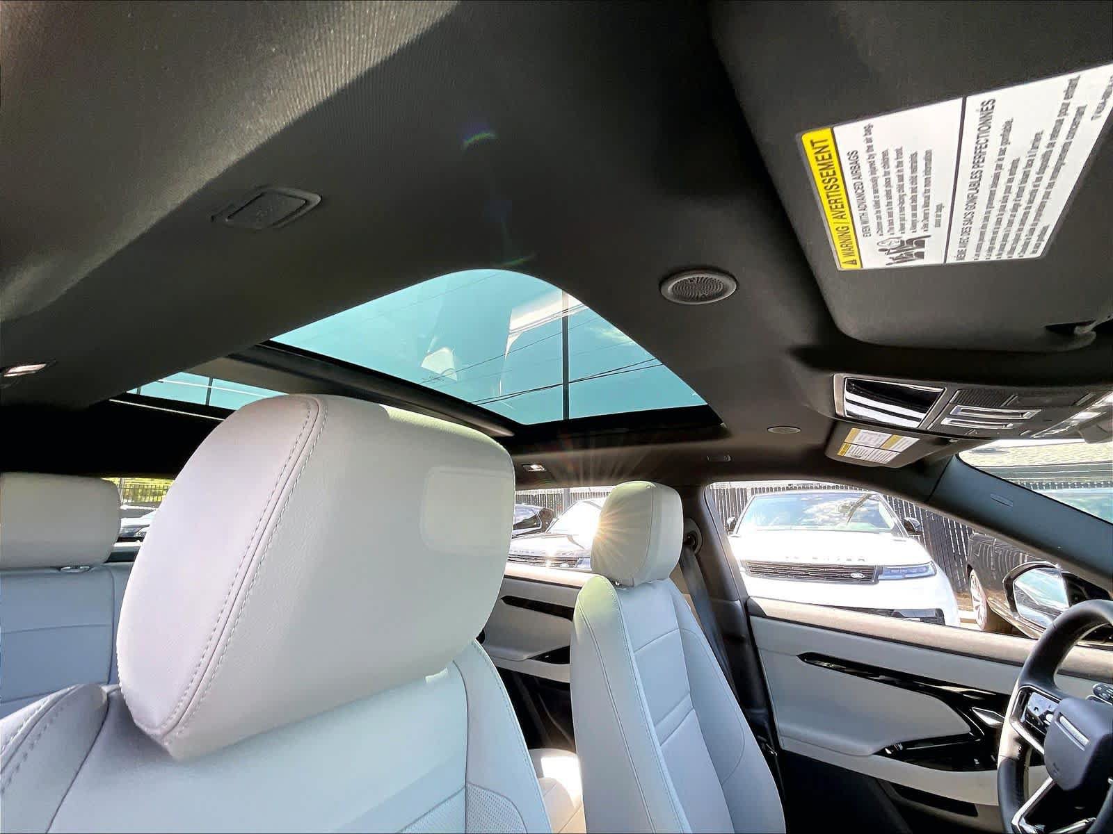 New 2026 Land Rover Range Rover Evoque S AWD/4WD image 29