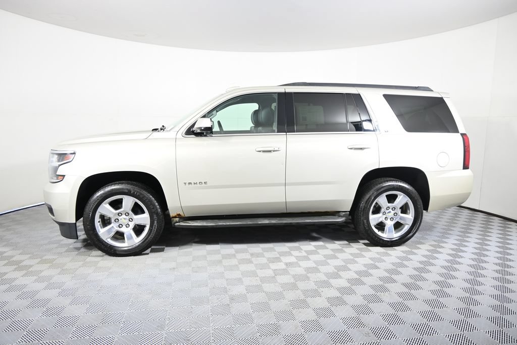 Used 2015 Chevrolet Tahoe LT w/ Luxury Package AWD/4WD image 2