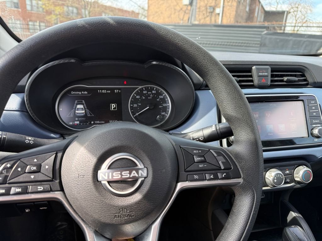 Used 2023 Nissan Versa SV image 32