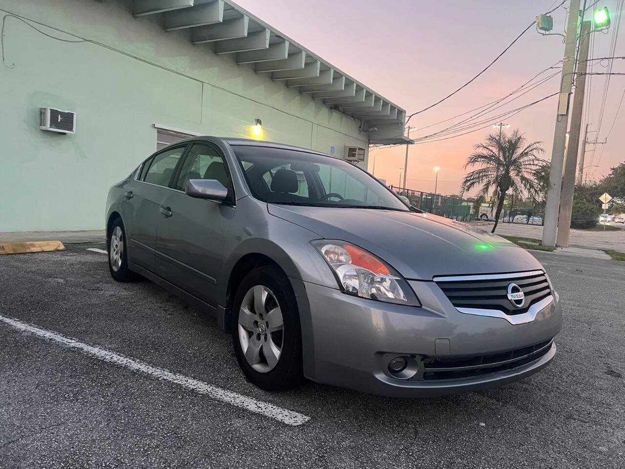 Used 2007 Nissan Altima 2.5 S w/ Convenience Pkg FWD image 6