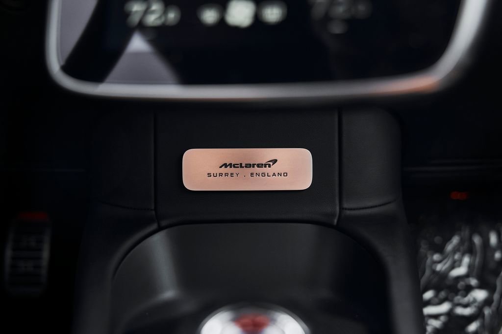 Used 2024 McLaren Artura image 60