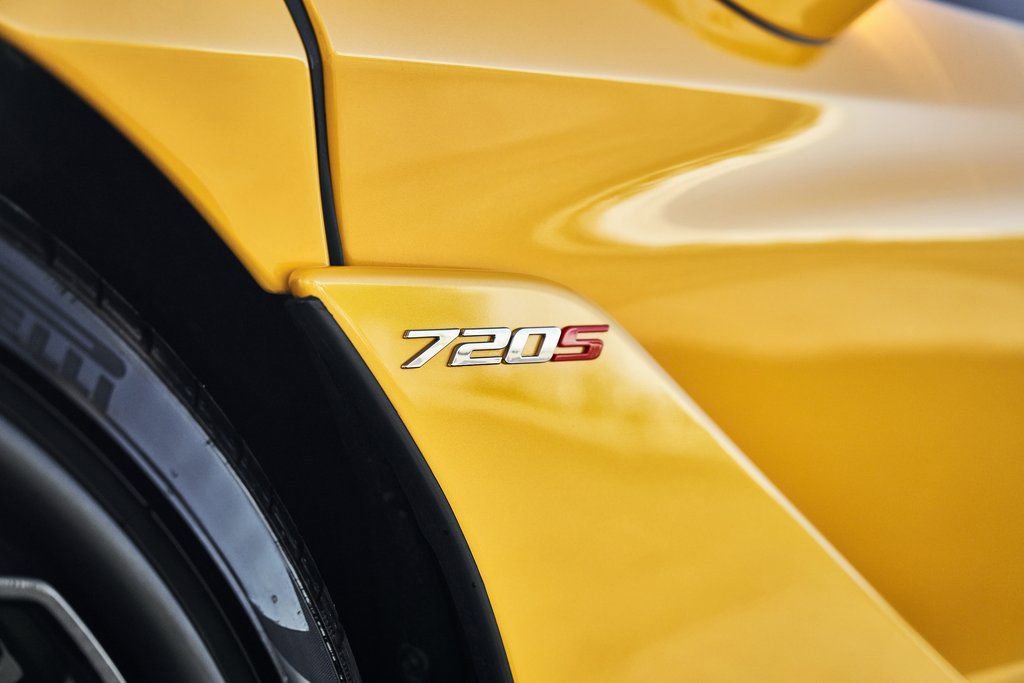 Used 2019 McLaren 720S RWD image 10