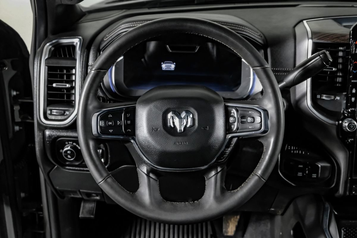 Used 2026 RAM 3500 Laramie AWD/4WD image 16