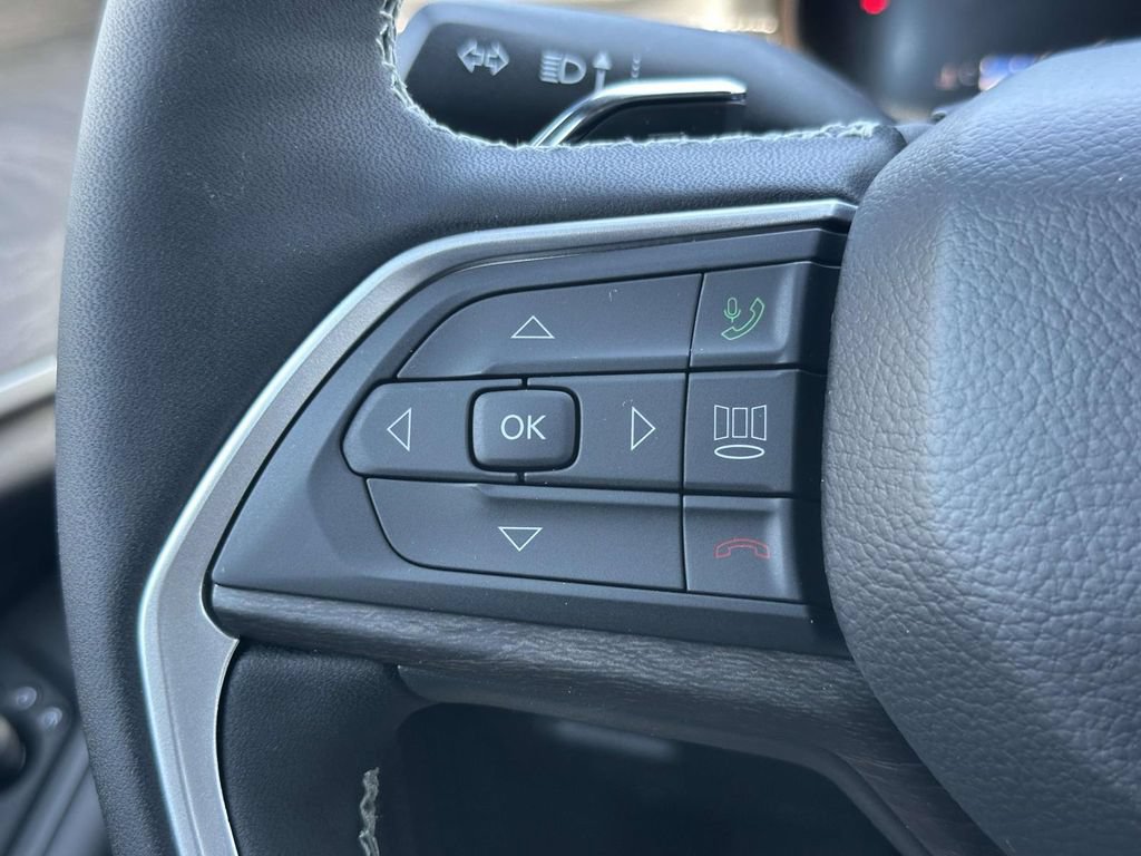 New 2026 Jeep Grand Cherokee Altitude AWD/4WD image 22