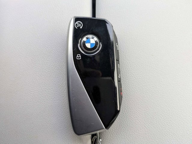 Used 2023 BMW X7 xDrive40i w/ Executive Package AWD/4WD image 31