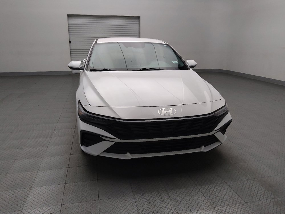 Used 2024 Hyundai Elantra SEL image 14