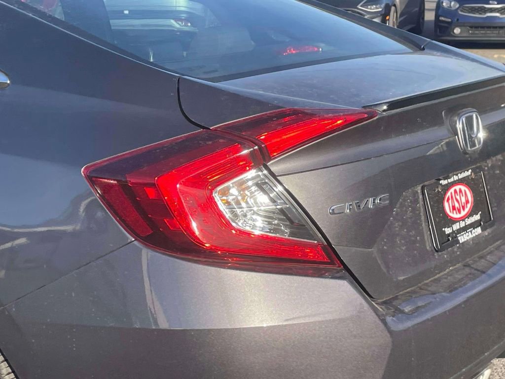Used 2020 Honda Civic Sport image 11