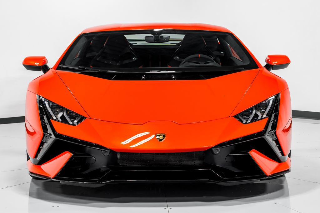 Used 2023 Lamborghini Huracan Tecnica RWD image 8