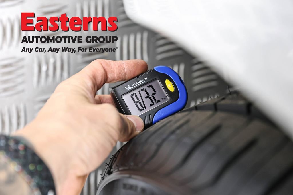 Used 2023 Tesla Model 3 Standard Range image 24