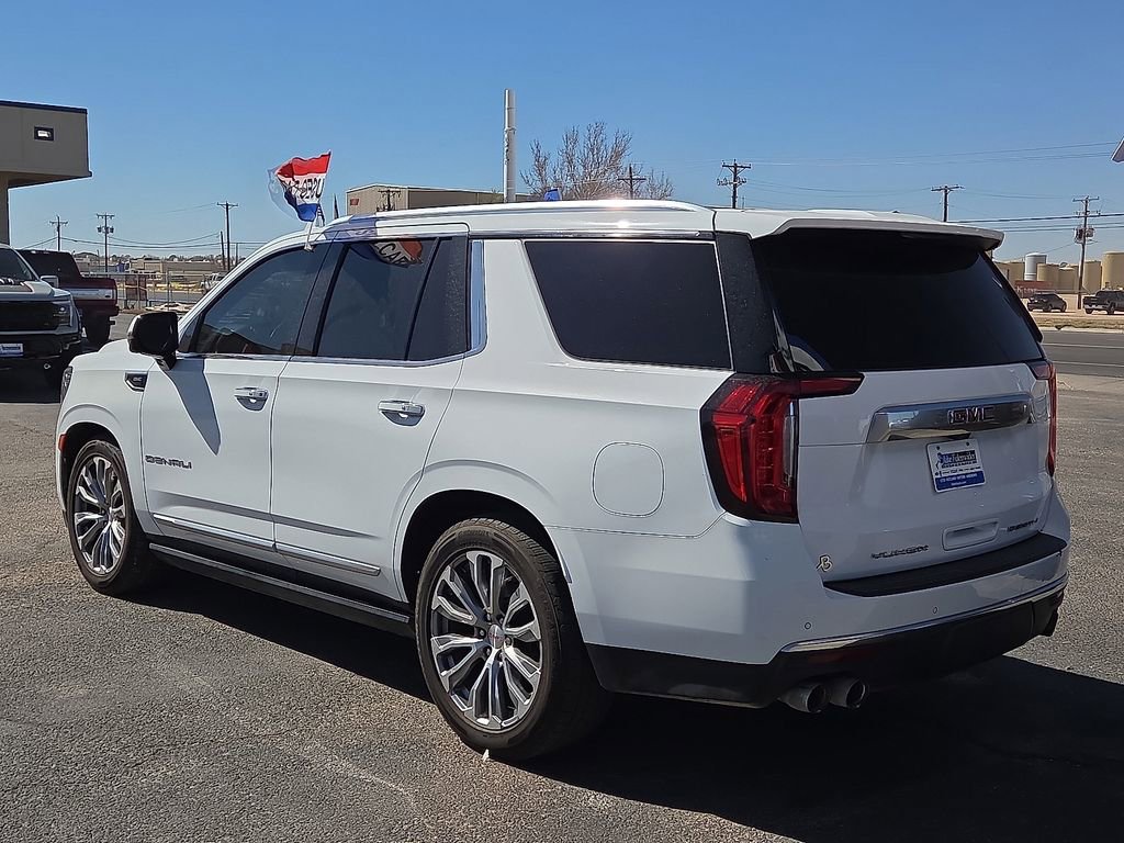 Used 2022 GMC Yukon Denali w/ Denali Ultimate Package image 3