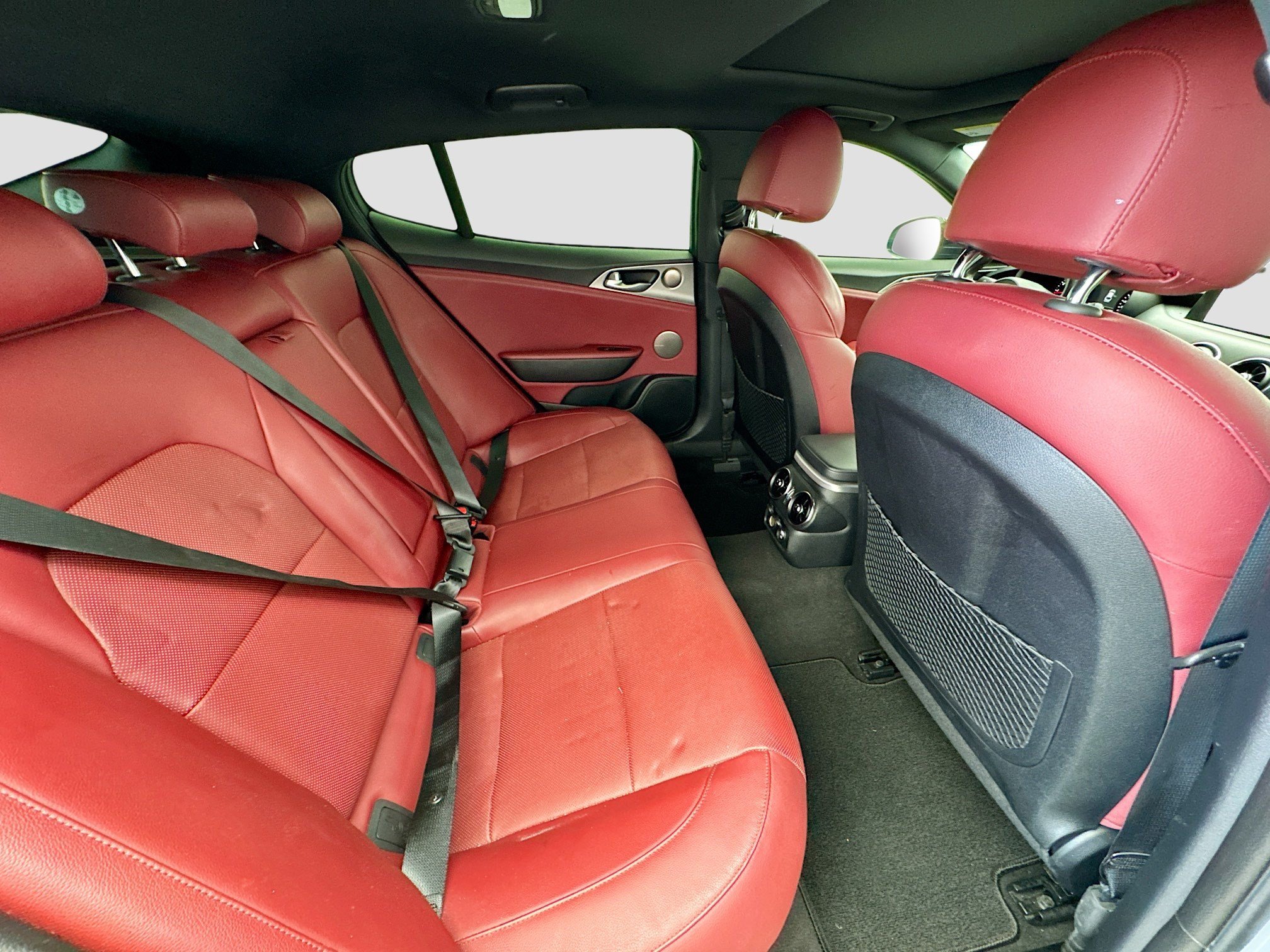 Used 2019 Kia Stinger GT1 RWD image 19