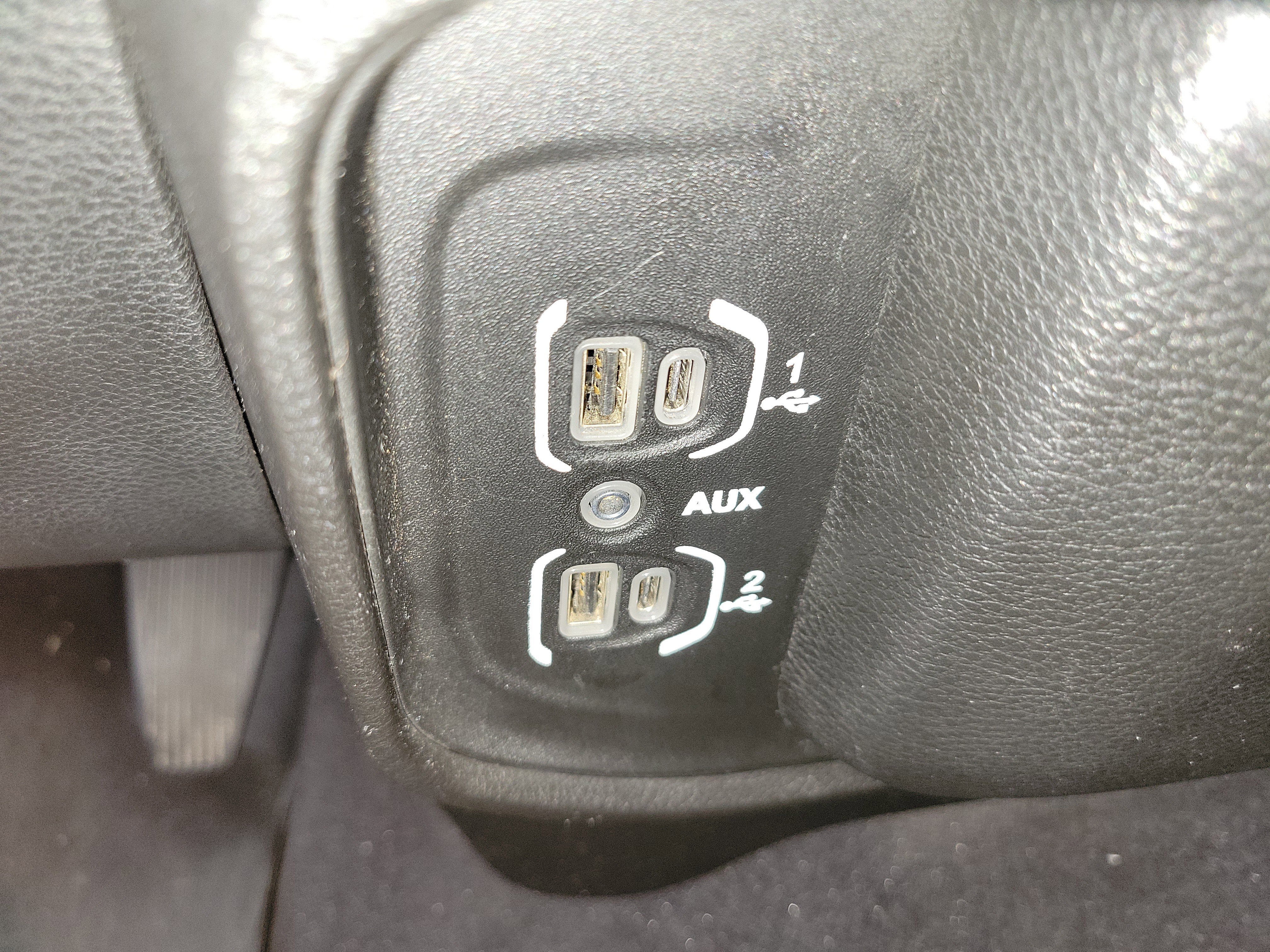 Used 2021 RAM 2500 Big Horn w/ Level 1 Equipment Group image 18