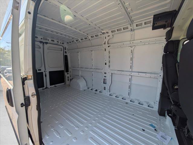 New 2026 RAM ProMaster 2500 w/ Power Group FWD image 17