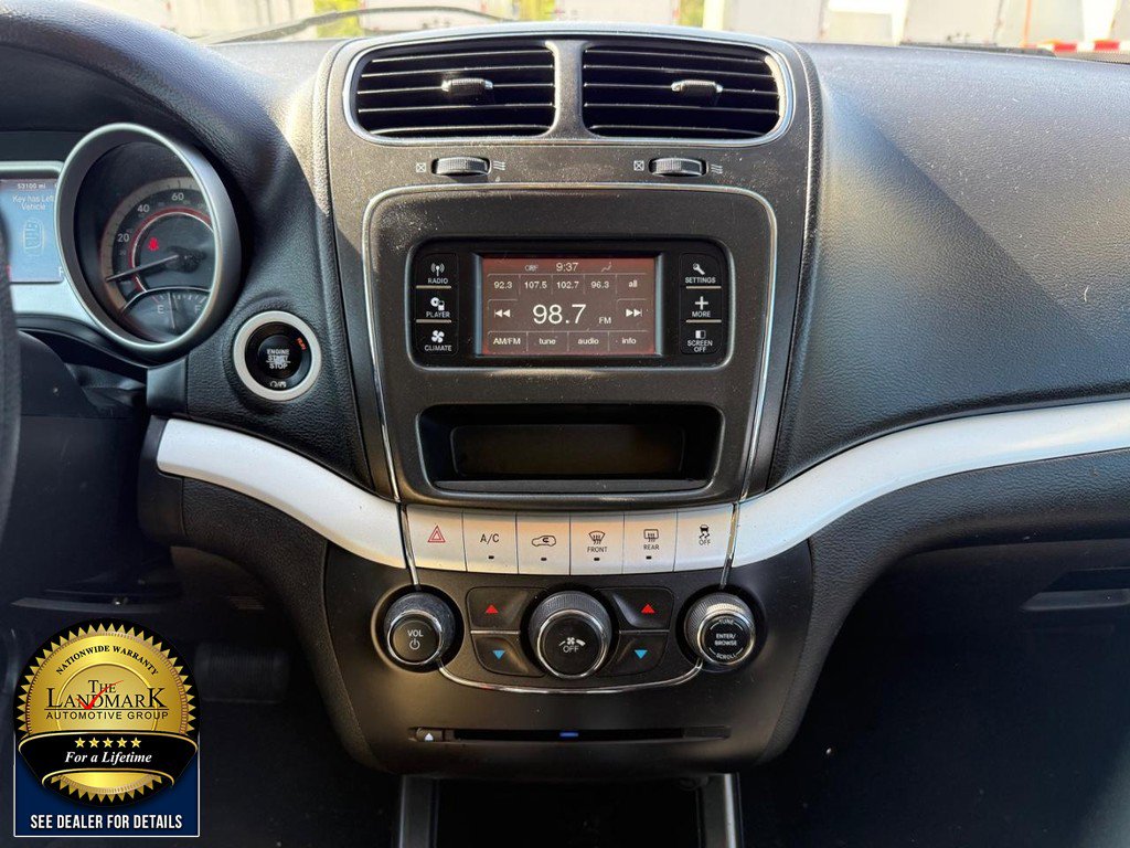 Used 2019 Dodge Journey SE FWD image 18