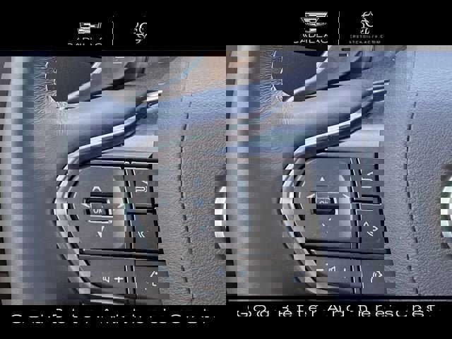 Used 2025 Lexus LX 600 4WD w/ Accessory Package (2T) image 9