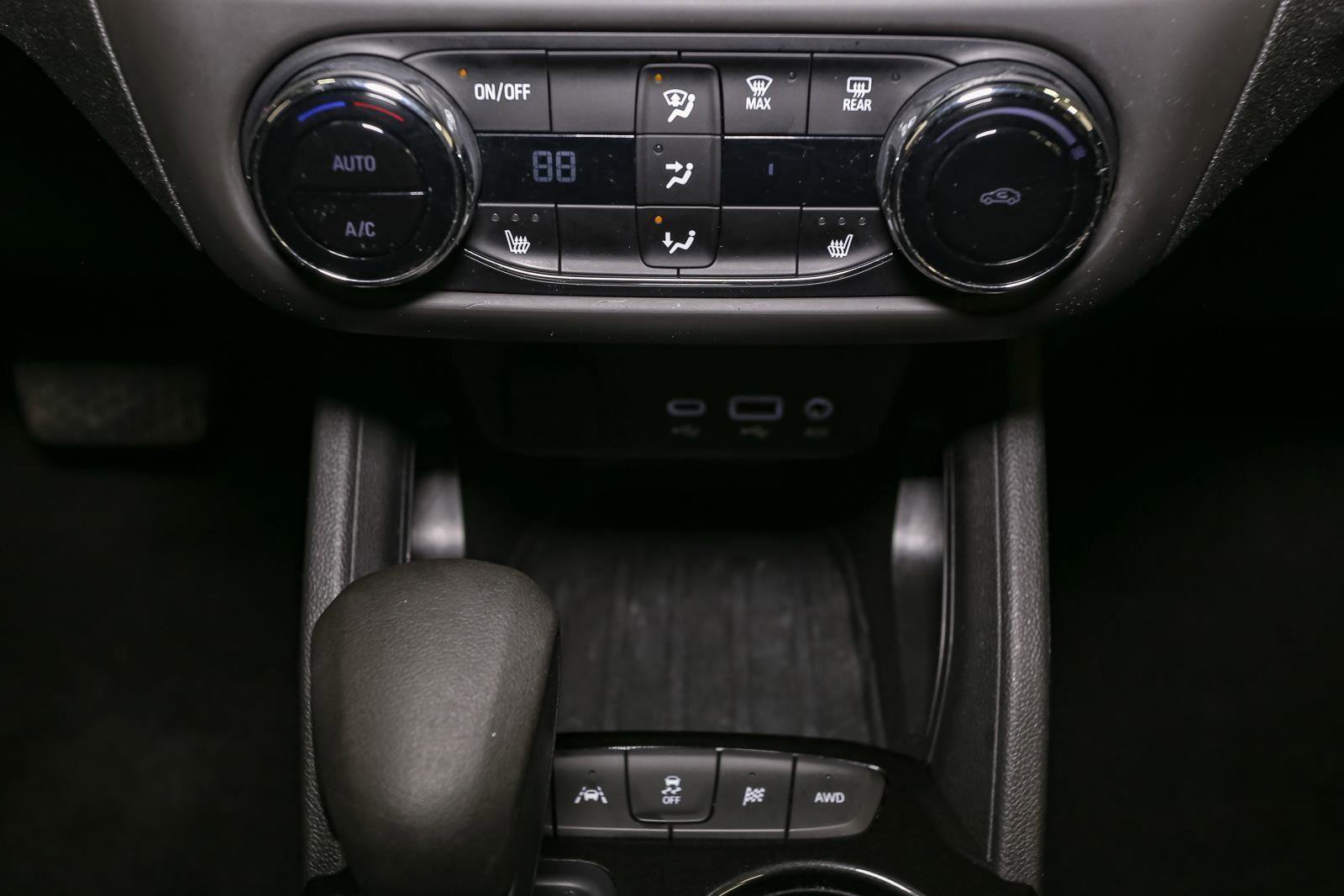 Used 2021 Chevrolet TrailBlazer LT w/ Convenience Package image 33