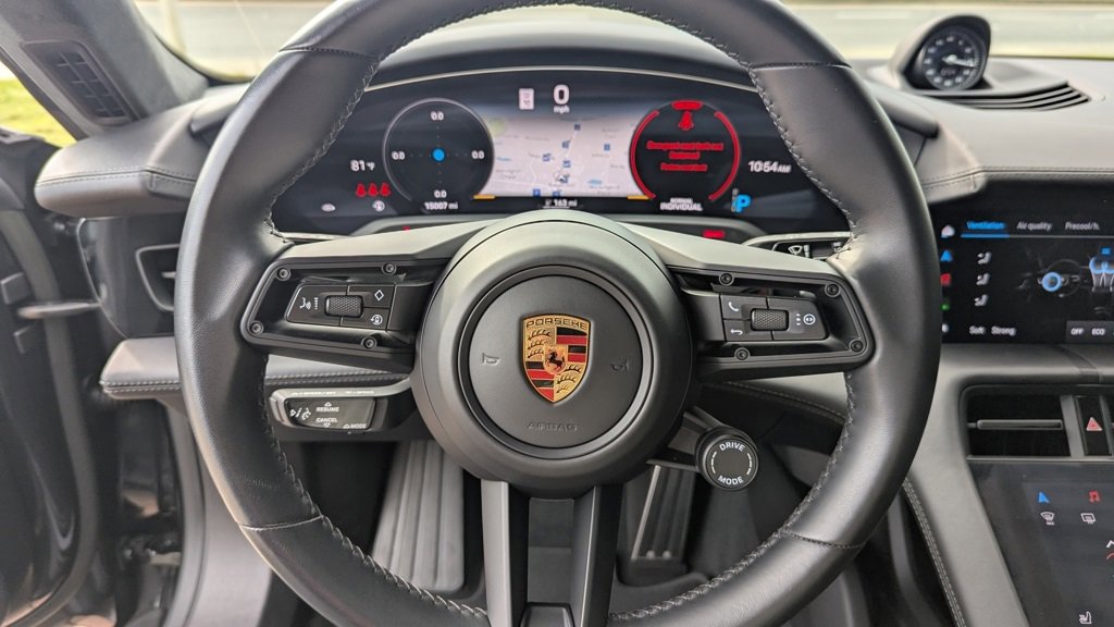 Used 2024 Porsche Taycan GTS w/ Premium Package image 32