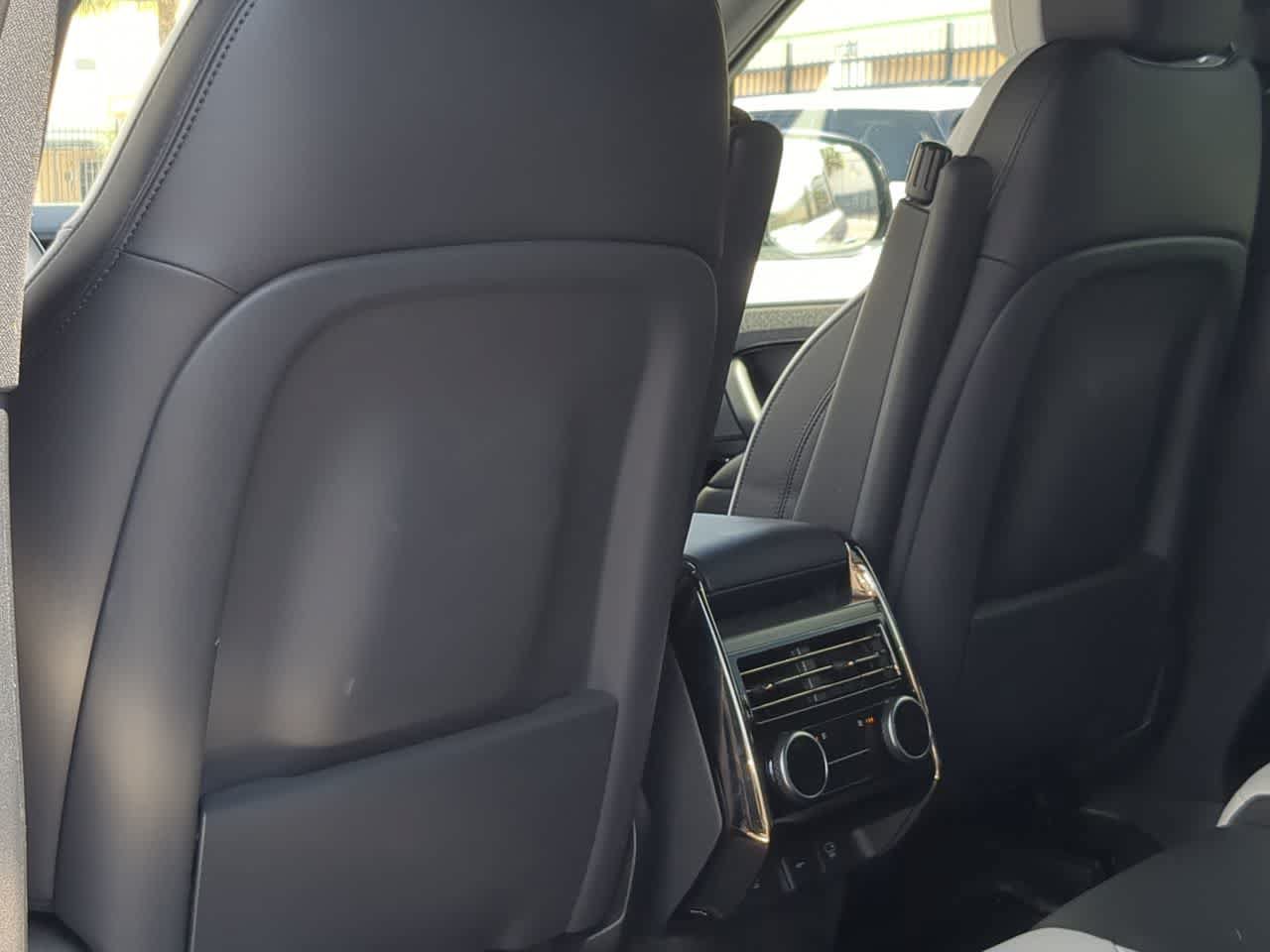 Certified 2025 Land Rover Range Rover Sport Dynamic SE AWD/4WD image 17