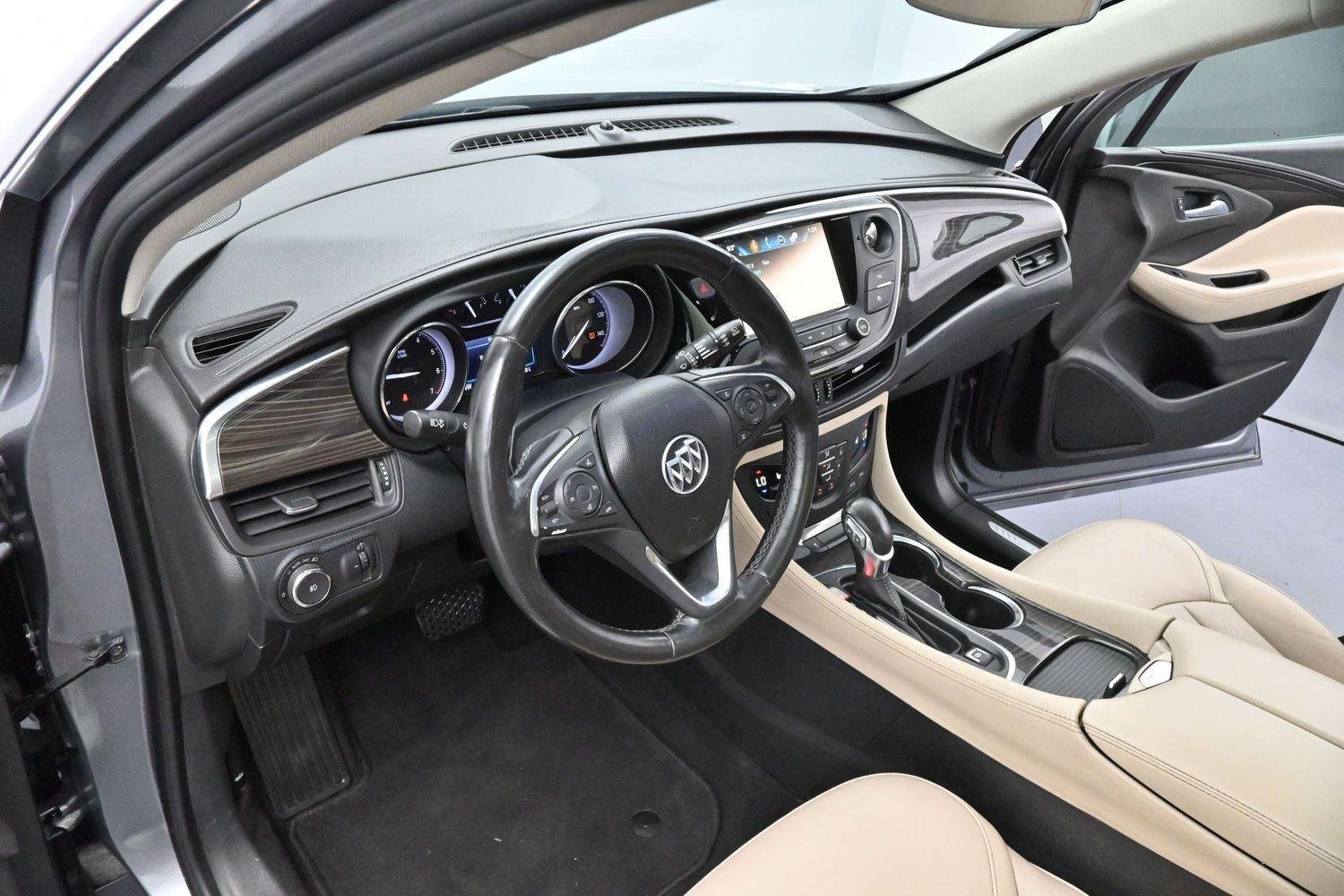 Used 2019 Buick Envision Essence FWD image 13