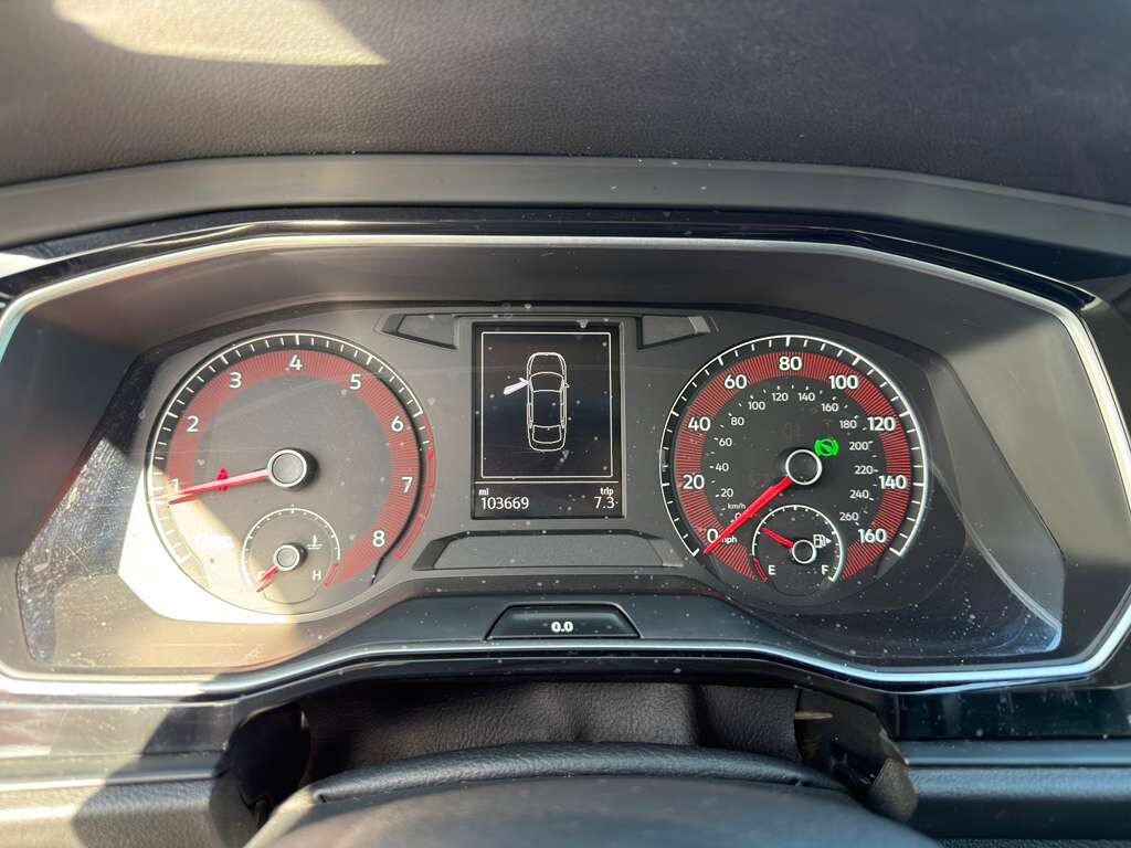 Used 2021 Volkswagen Jetta R-Line image 15