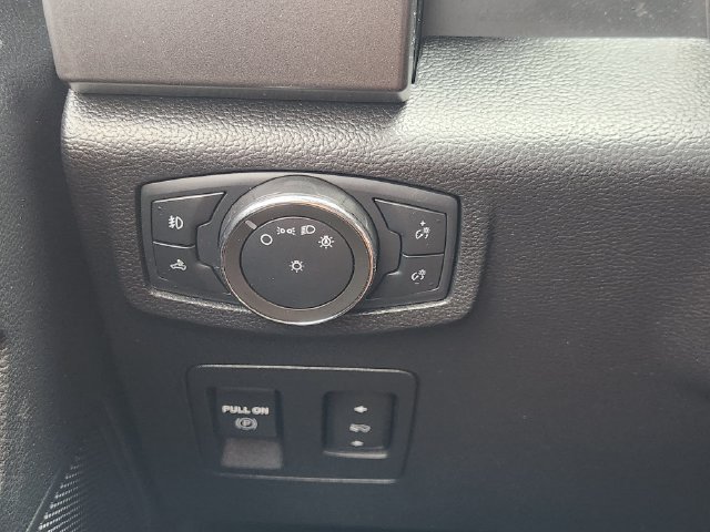 Used 2020 Ford F150 XLT w/ Equipment Group 302A Luxury RWD image 24