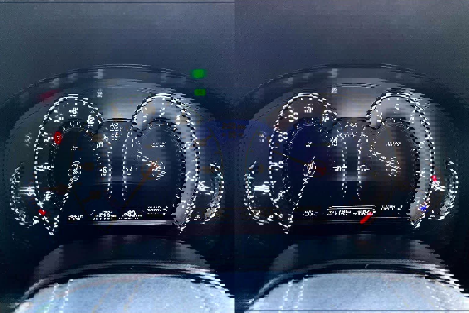 Used 2018 BMW 530i image 25