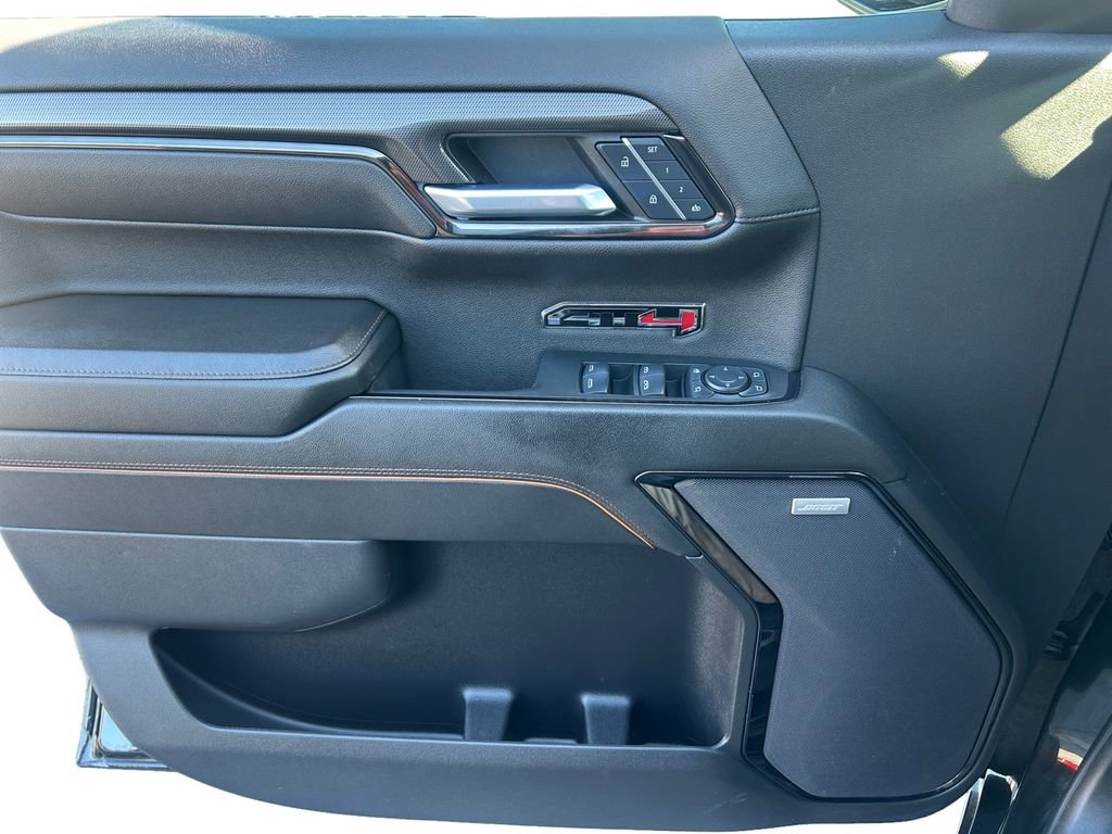 Used 2024 GMC Sierra 1500 AT4 w/ Technology Package image 17
