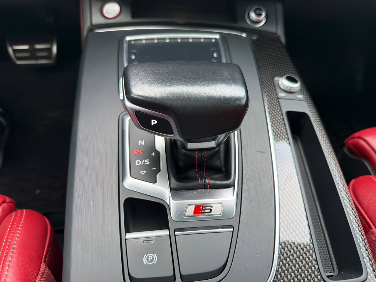 Used 2018 Audi SQ5 Premium Plus w/ S Sport Package image 24