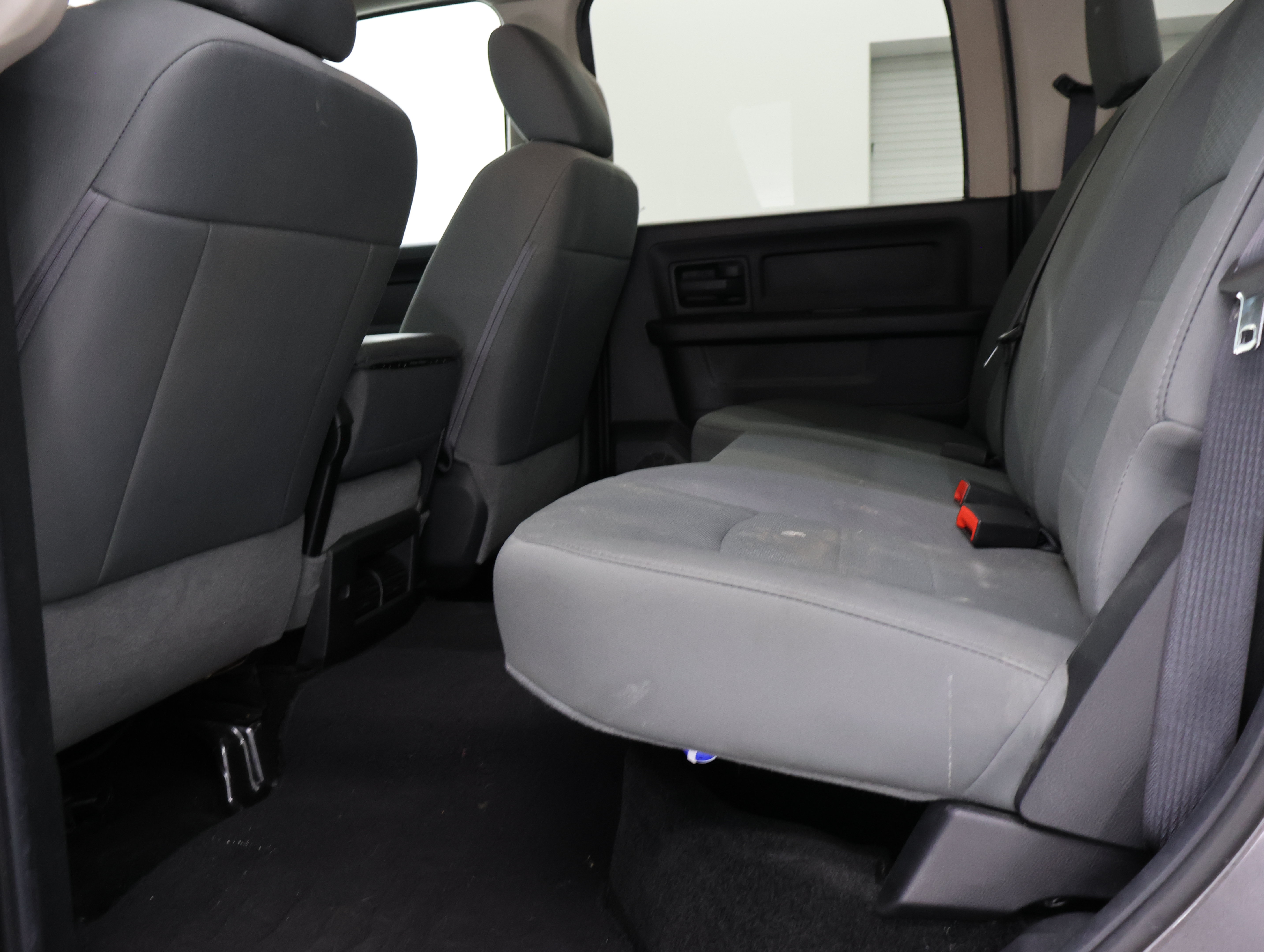 Used 2016 RAM 2500 Tradesman w/ Chrome Appearance Group AWD/4WD image 34