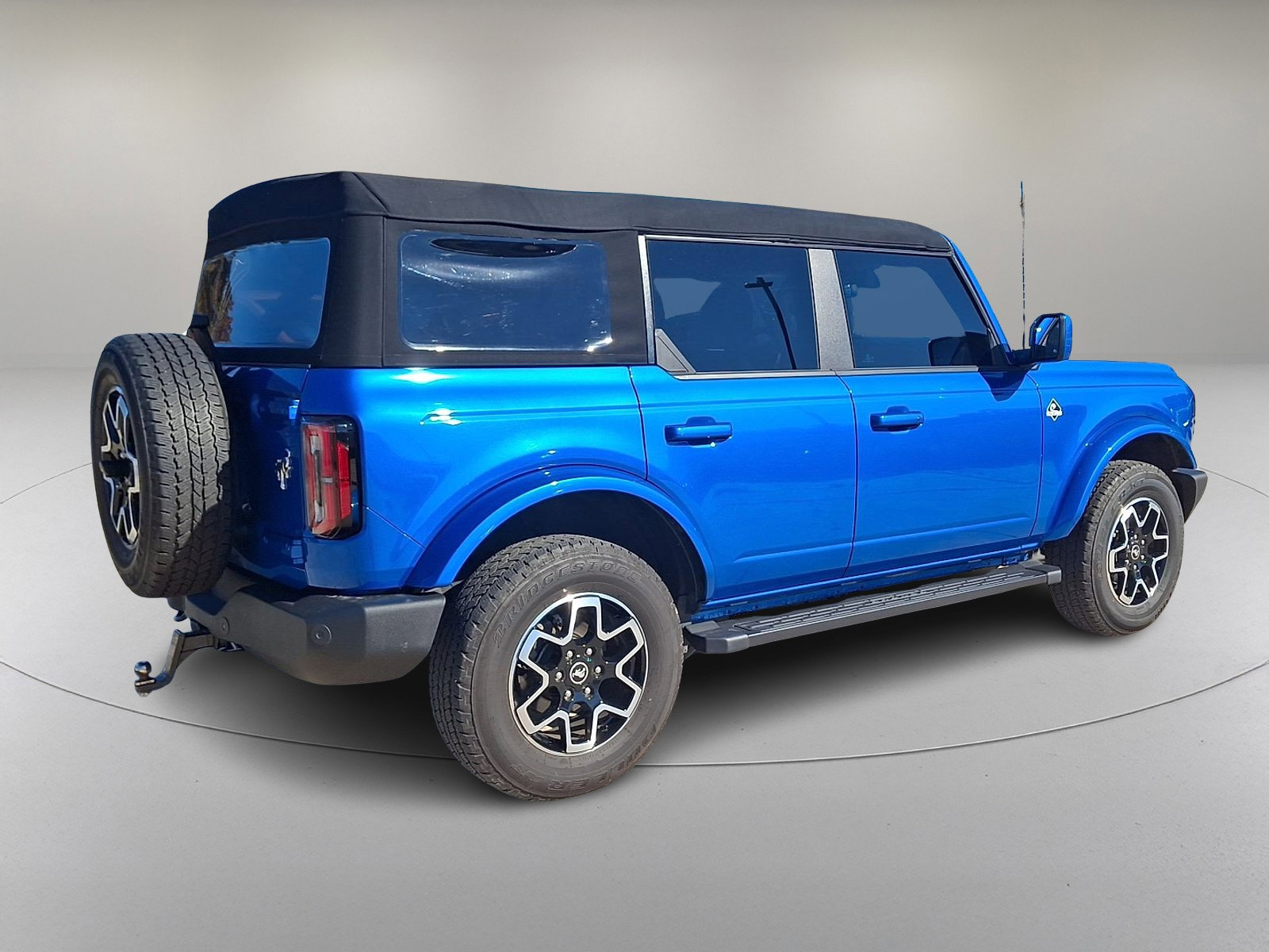 Used 2024 Ford Bronco Outer Banks image 11