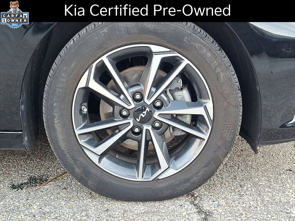 Certified 2023 Kia Forte LXS image 9