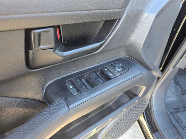 Used 2026 Toyota Tacoma SR5 AWD/4WD image 19