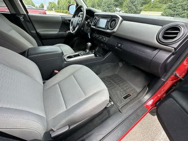 Used 2017 Toyota Tacoma SR5 w/ Tow Package AWD/4WD image 17