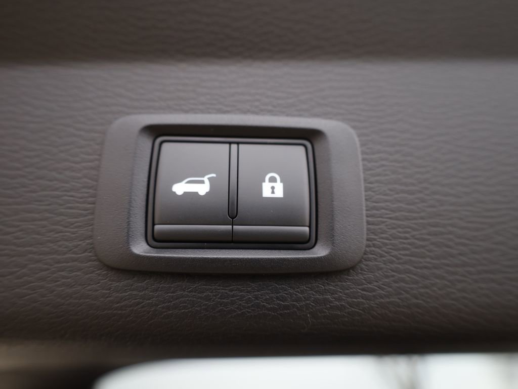 New 2025 Mitsubishi Outlander SEL image 30