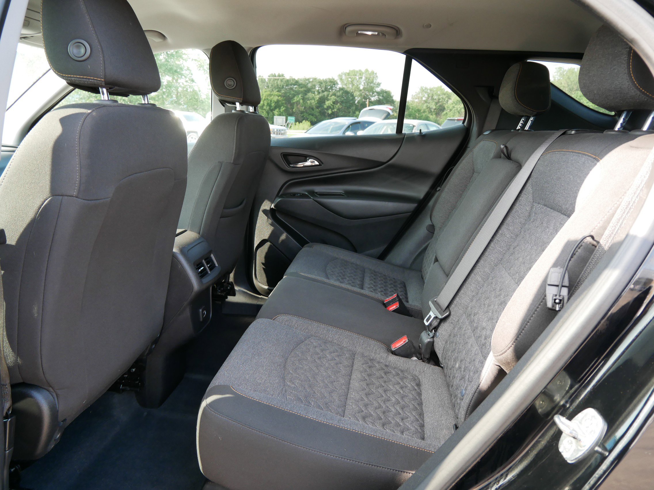 Used 2022 Chevrolet Equinox LT image 12