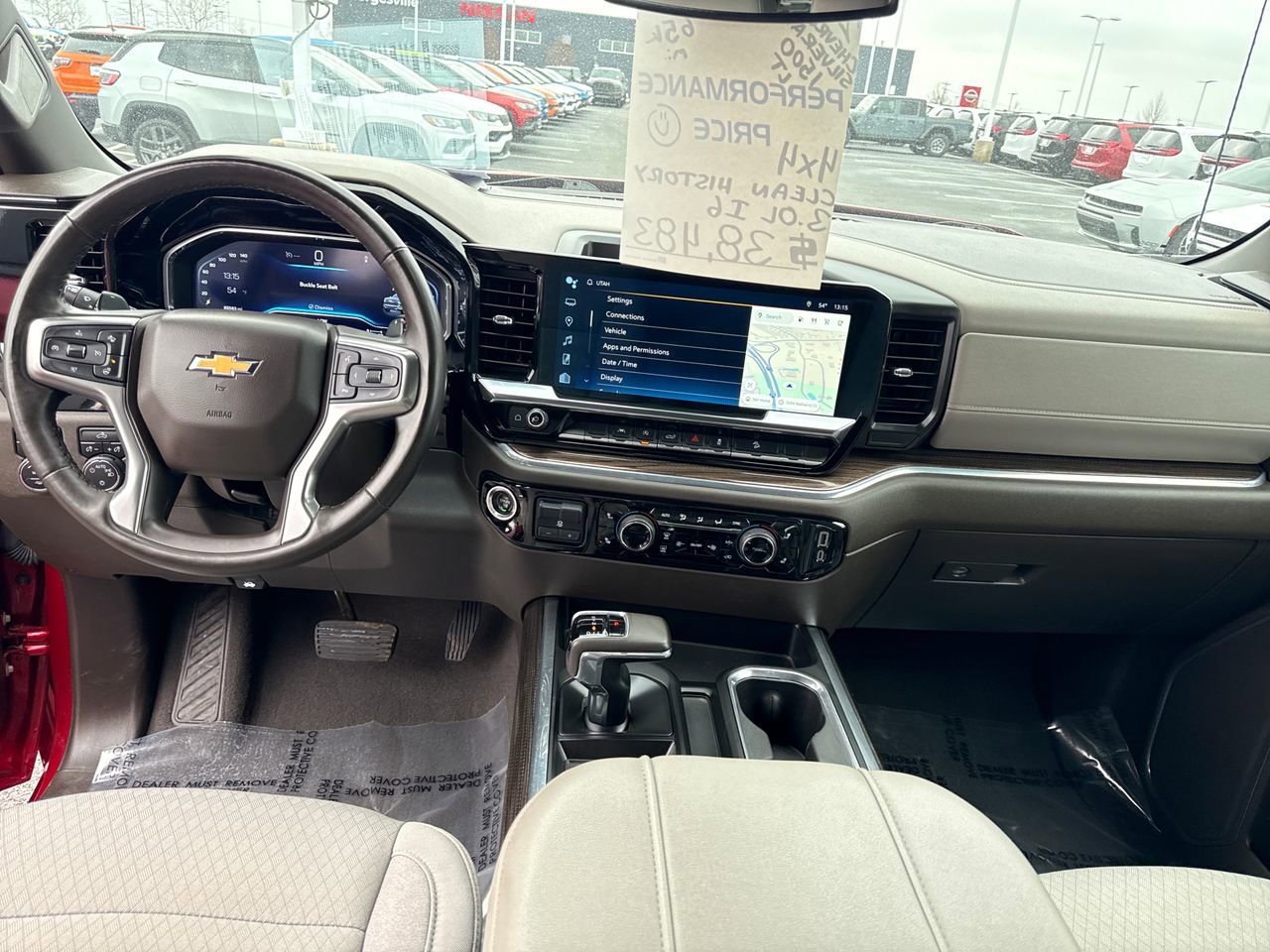 Used 2024 Chevrolet Silverado 1500 LT image 16