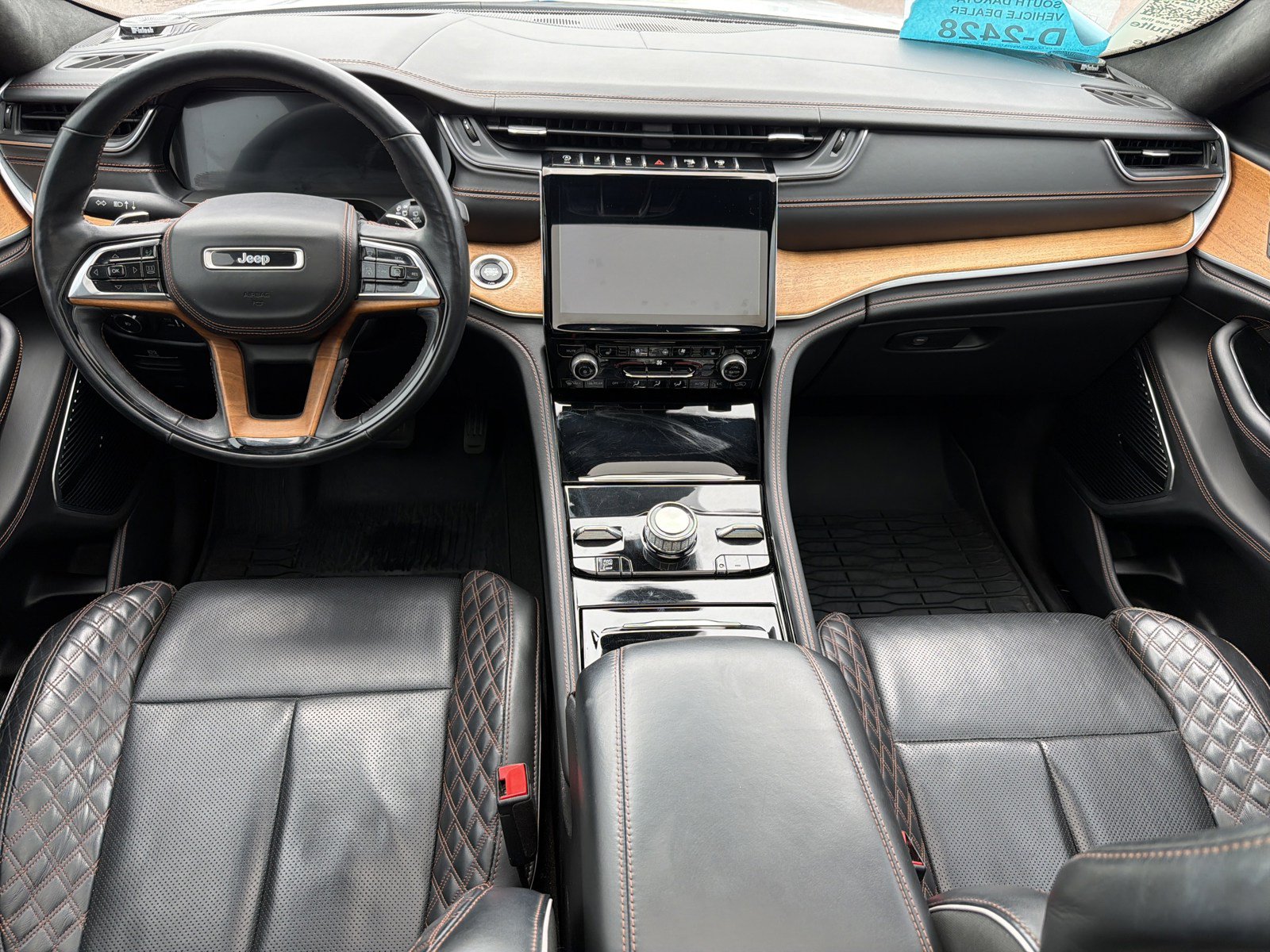 Used 2021 Jeep Grand Cherokee L Summit AWD/4WD image 10