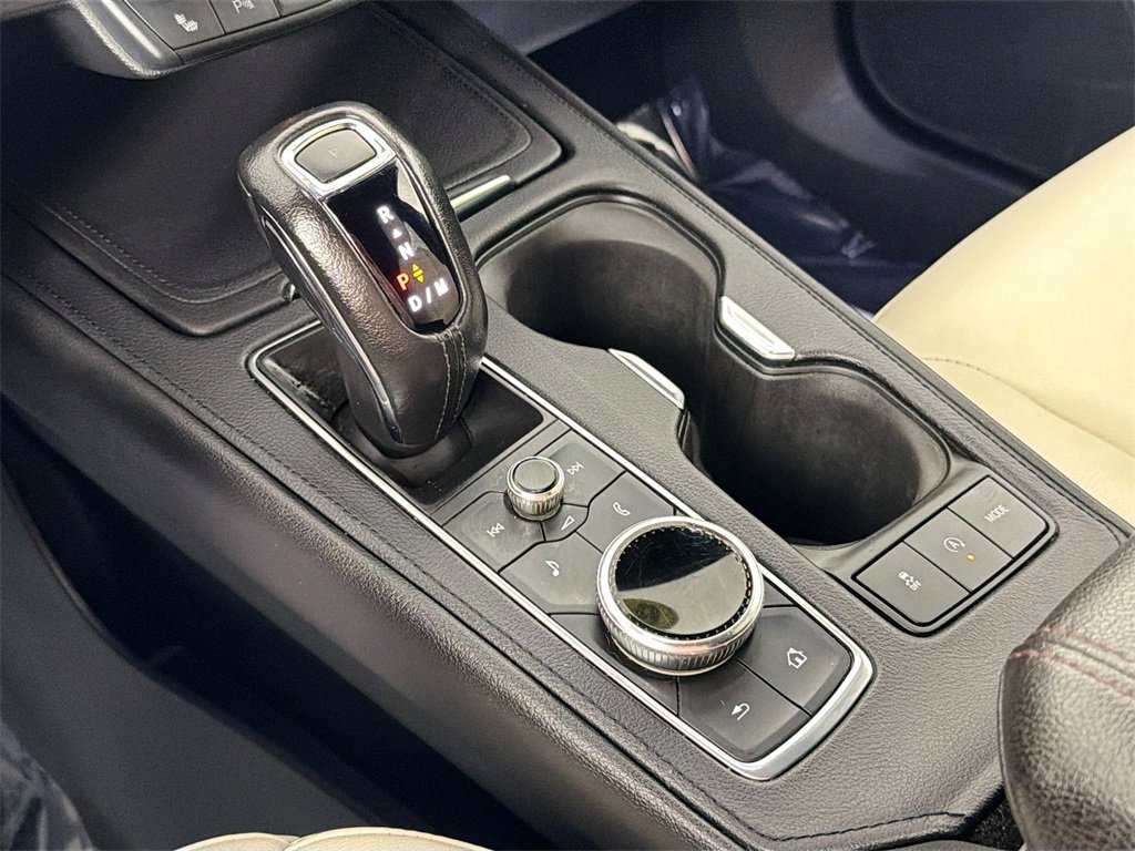 Used 2019 Cadillac XT4 Sport image 16