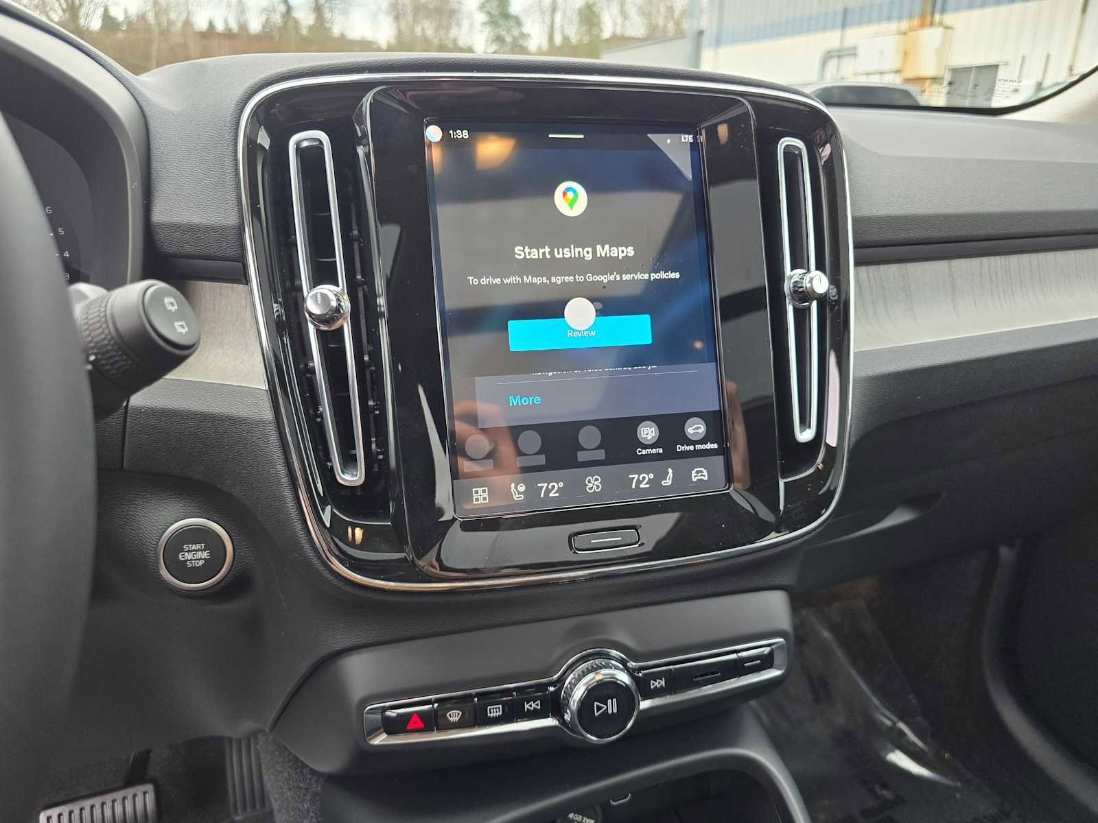 New 2026 Volvo XC40 B5 Plus w/ Protection Package Premier image 25