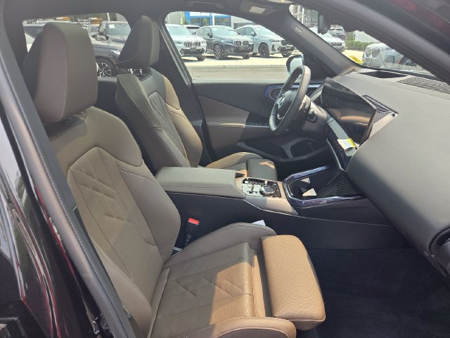 Used 2025 BMW X3 xDrive30i w/ Premium Package AWD/4WD image 28