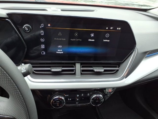New 2026 Chevrolet Trax LT FWD image 11